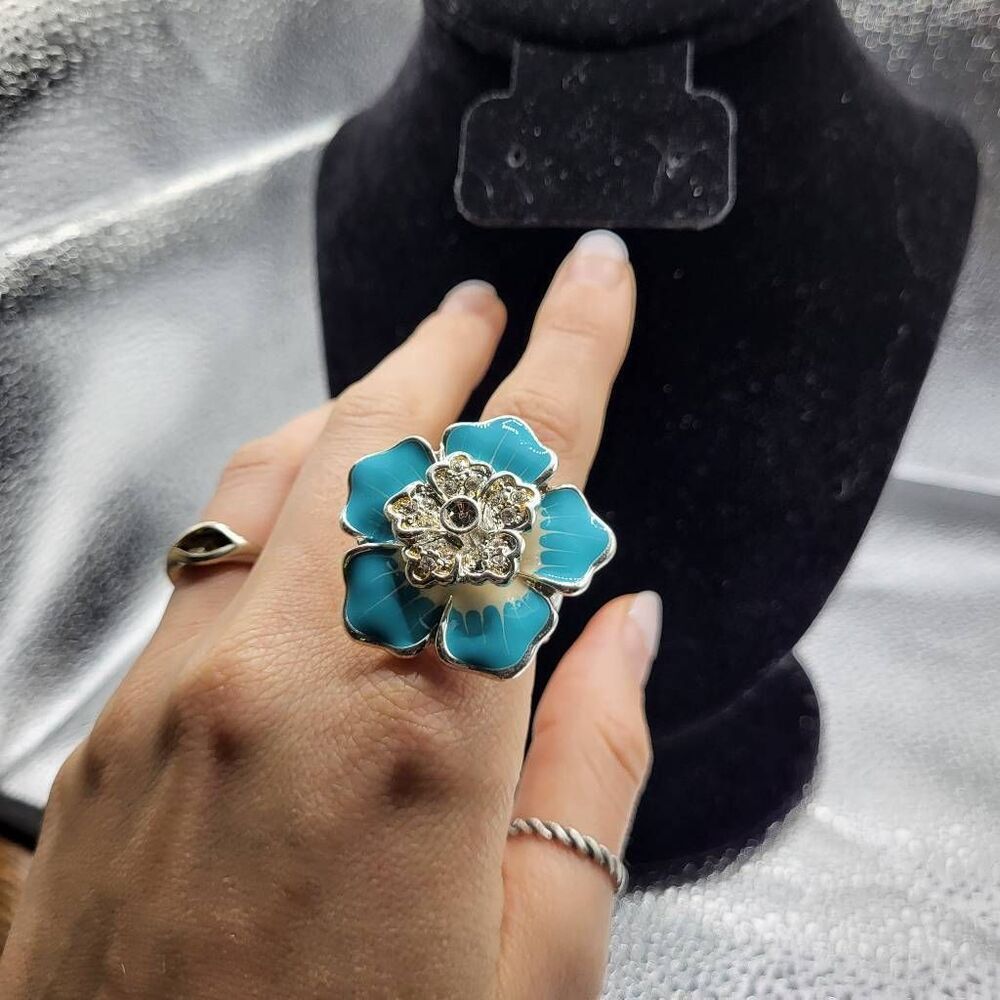 Vintage 90s Flowered Enamel Stretchy Ring